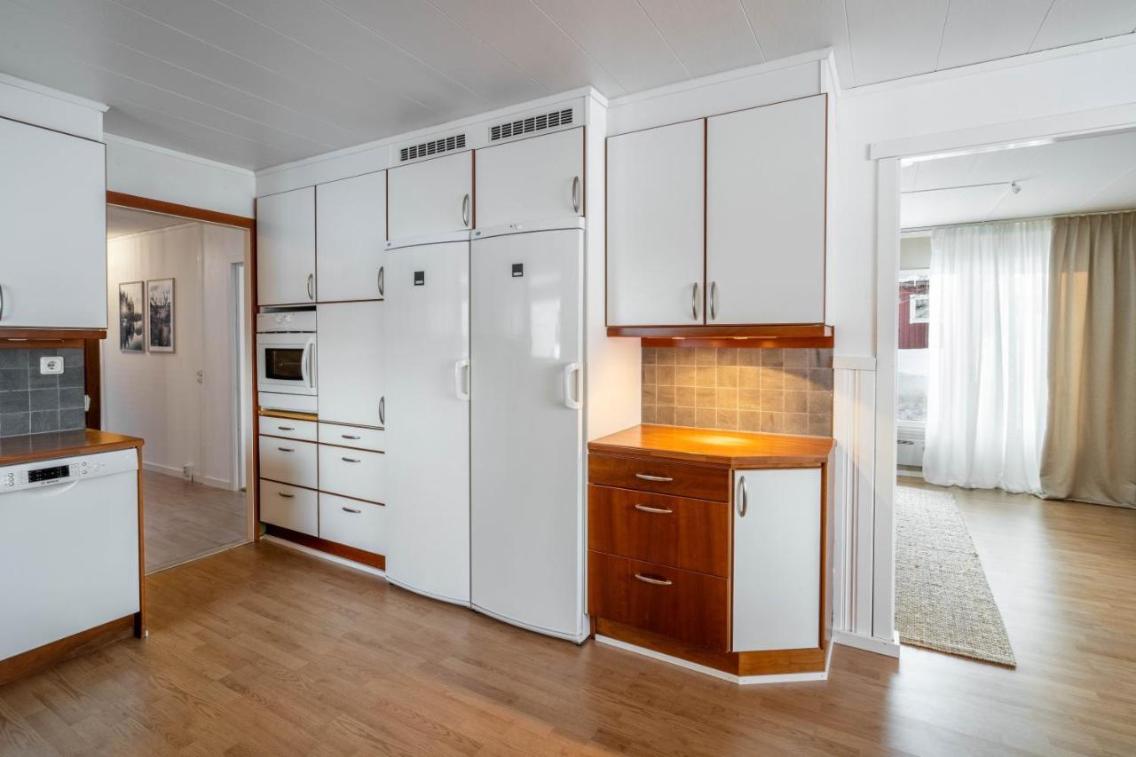 Spacious Villa Located In Beautiful High Coast Domsjo Εξωτερικό φωτογραφία